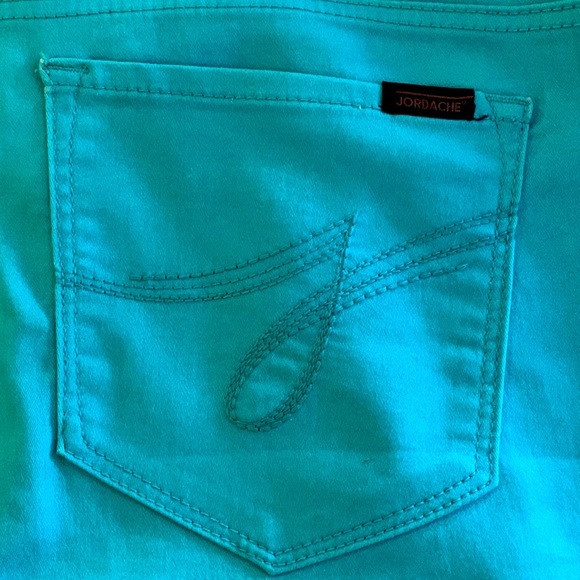 Jordache Ankle Length Jeans - Picture 3 of 7